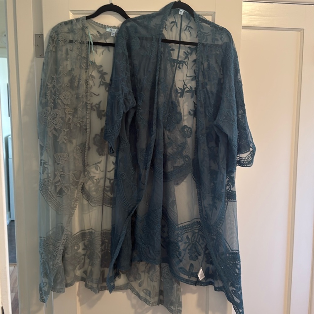 Lace Duster Pair